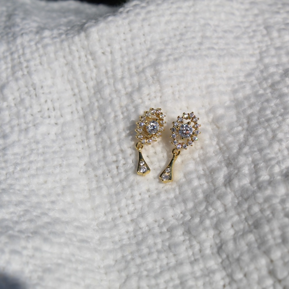 Sterling Silver Gold Oval Tassel Stud Earrings - Picture 7 of 11